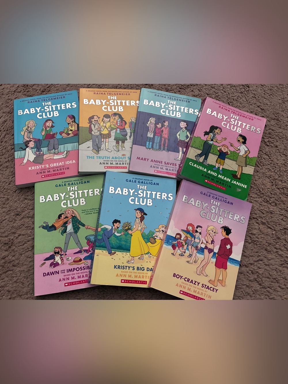 The Baby-Sitters Club Graphic Novels Lot